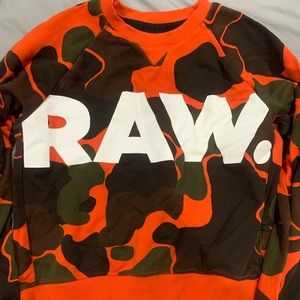 GSTAR SWEATER. GREAT CONDITION.